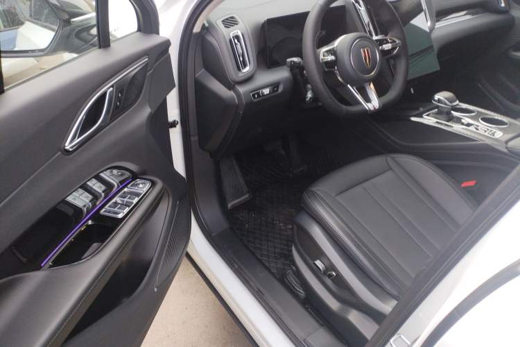 Used Hongqi HS3 PHEV 2024 PHEV 115km Jingwei Edition Interior 3