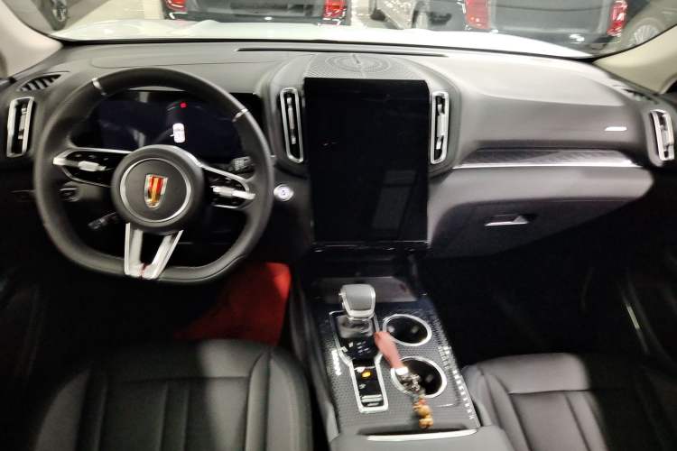 Used Hongqi HS3 PHEV 2024 PHEV 115km Jingwei Edition Interior 3