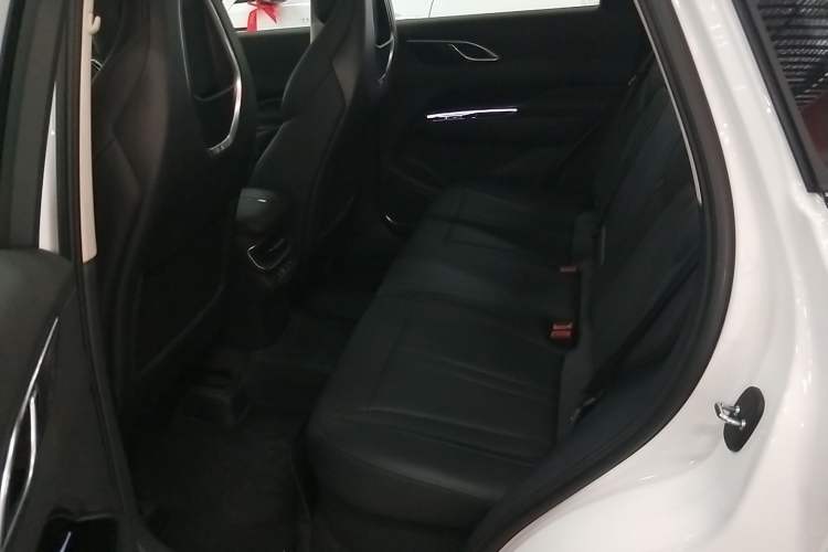 Used Hongqi HS3 PHEV 2024 PHEV 115km Jingwei Edition Interior 4