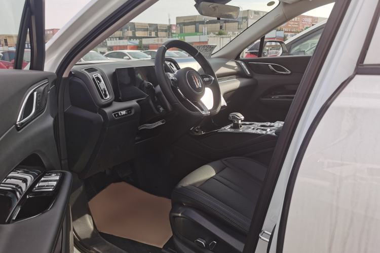 Used Hongqi HS3 PHEV 2024 PHEV 115km Jingwei Edition Interior 4