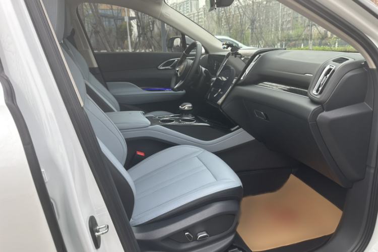Used Hongqi HS3 PHEV 2024 PHEV 115km Jingwei Edition Interior 4