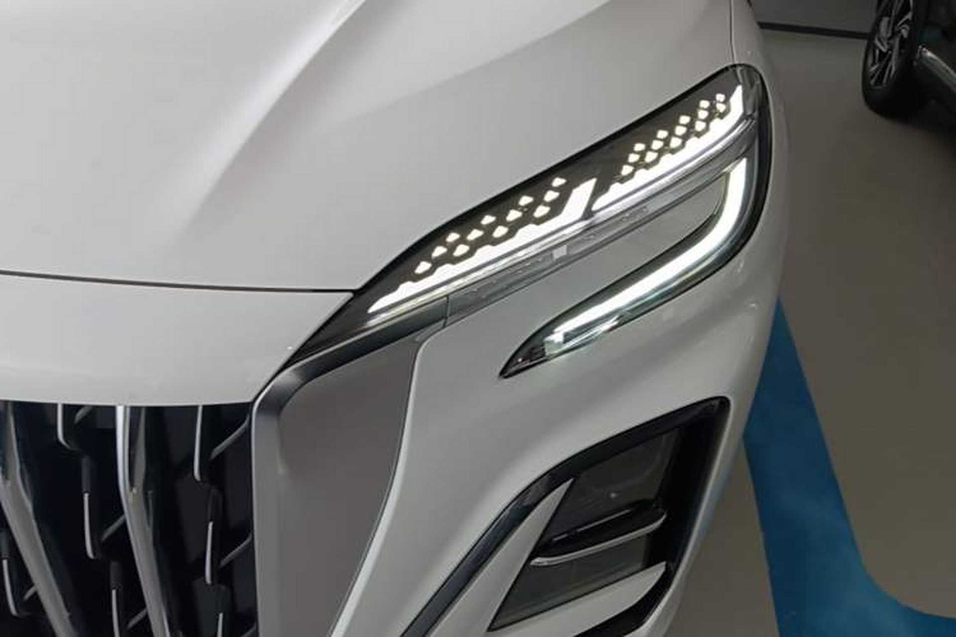 Used Hongqi HS3 PHEV 2024 PHEV 115km Jingwei Edition Left Front Headlight