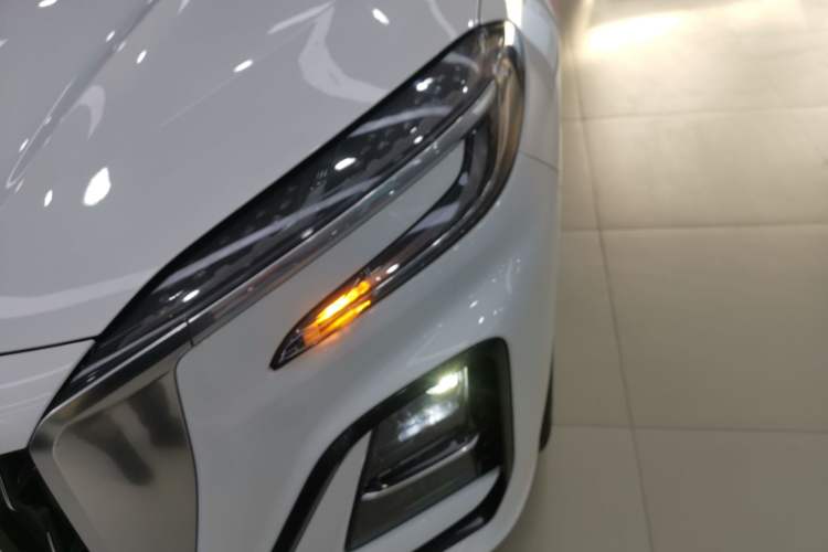 Used Hongqi HS3 PHEV 2024 PHEV 115km Jingwei Edition Left Front Headlight
