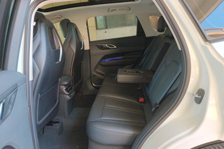 Used Hongqi HS3 PHEV 2024 PHEV 115km Jingwei Edition Left Rear Seat