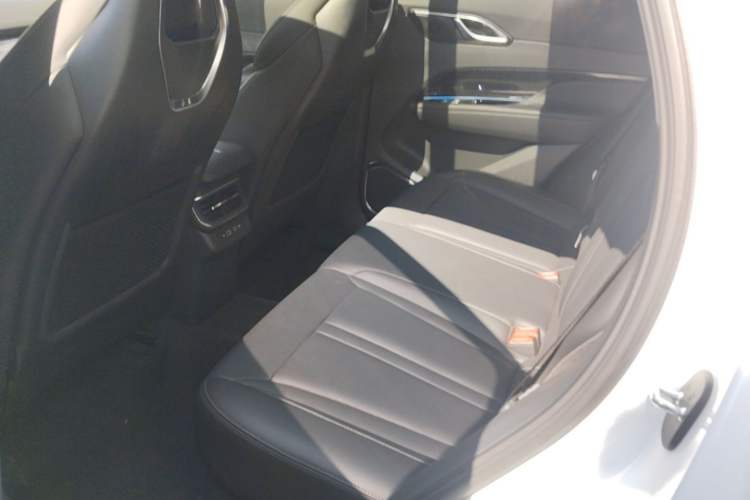 Used Hongqi HS3 PHEV 2024 PHEV 115km Jingwei Edition Left Rear Seat