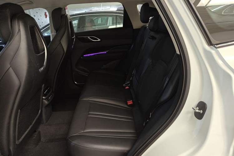 Used Hongqi HS3 PHEV 2024 PHEV 115km Jingwei Edition Left Rear Seat