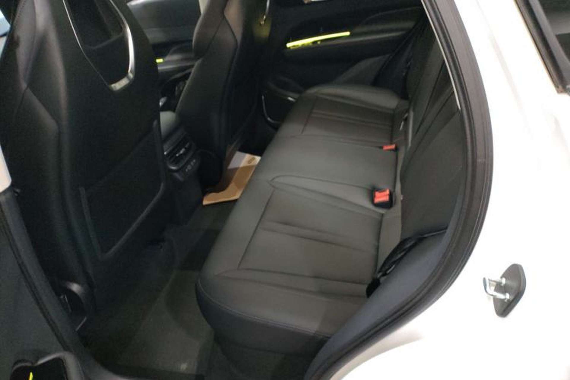 Used Hongqi HS3 PHEV 2024 PHEV 115km Jingwei Edition Left Rear Seat