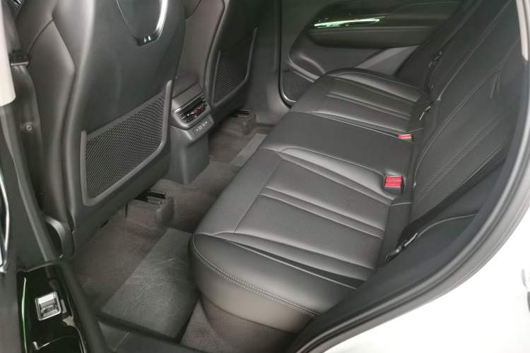 Used Hongqi HS3 PHEV 2024 PHEV 115km Jingwei Edition Left Rear Seat