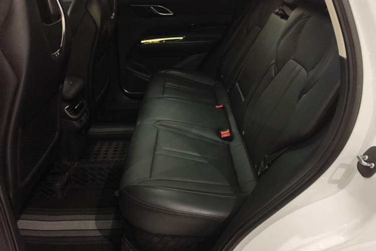 Used Hongqi HS3 PHEV 2024 PHEV 115km Jingwei Edition Left Rear Seat