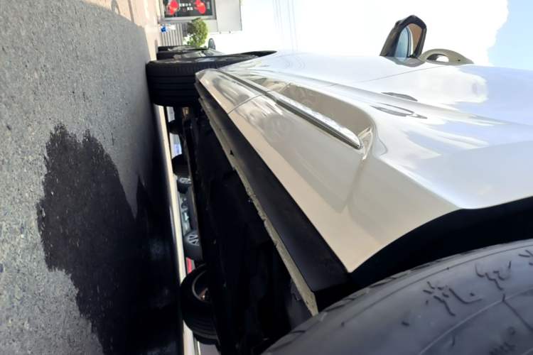 Used Hongqi HS3 PHEV 2024 PHEV 115km Jingwei Edition Left Side Sill