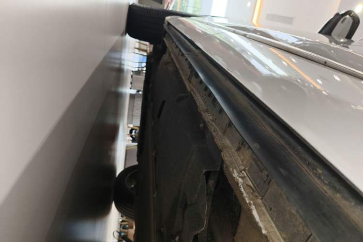 Used Hongqi HS3 PHEV 2024 PHEV 115km Jingwei Edition Left Side Sill