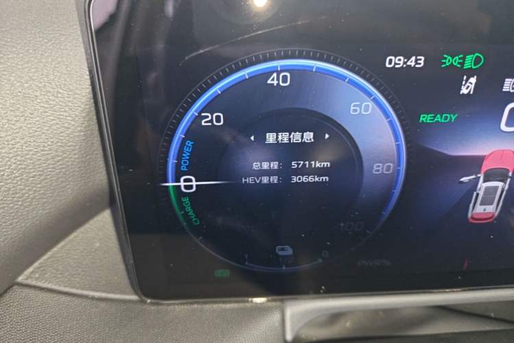 Used Hongqi HS3 PHEV 2024 PHEV 115km Jingwei Edition Odometer Close Up
