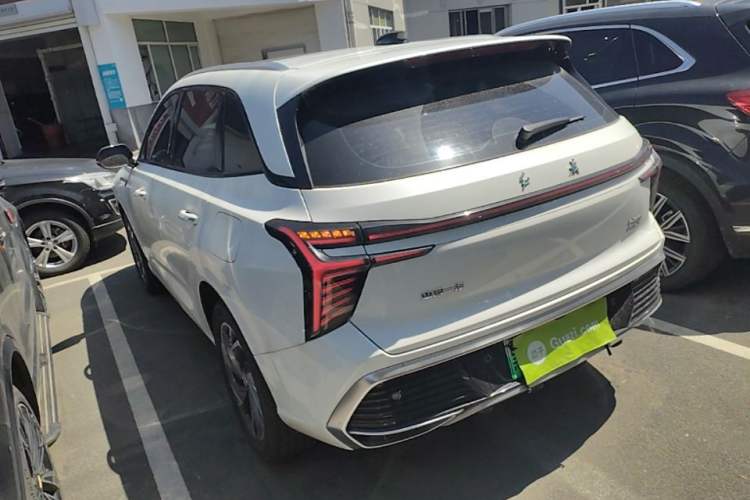 Used Hongqi HS3 PHEV 2024 PHEV 115km Jingwei Edition Rear Left 45 Deg