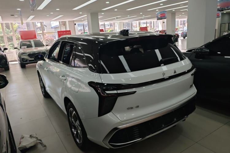 Used Hongqi HS3 PHEV 2024 PHEV 115km Jingwei Edition Rear Left 45 Deg