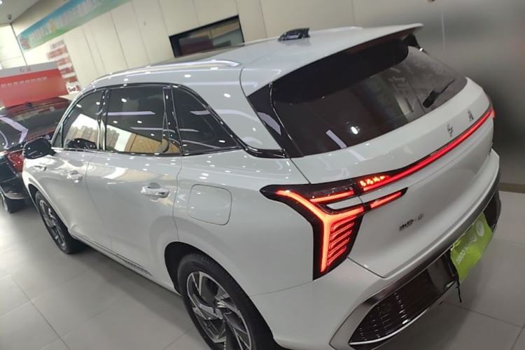 Used Hongqi HS3 PHEV 2024 PHEV 115km Jingwei Edition Rear Left 45 Deg