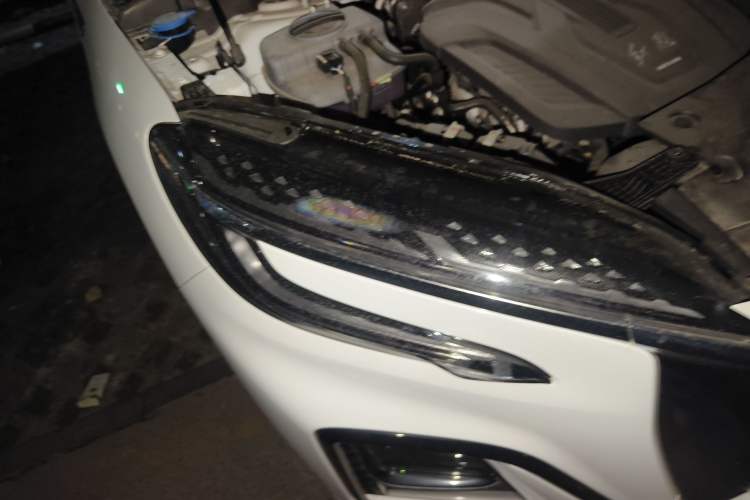 Used Hongqi HS3 PHEV 2024 PHEV 115km Jingwei Edition Right Front Headlight