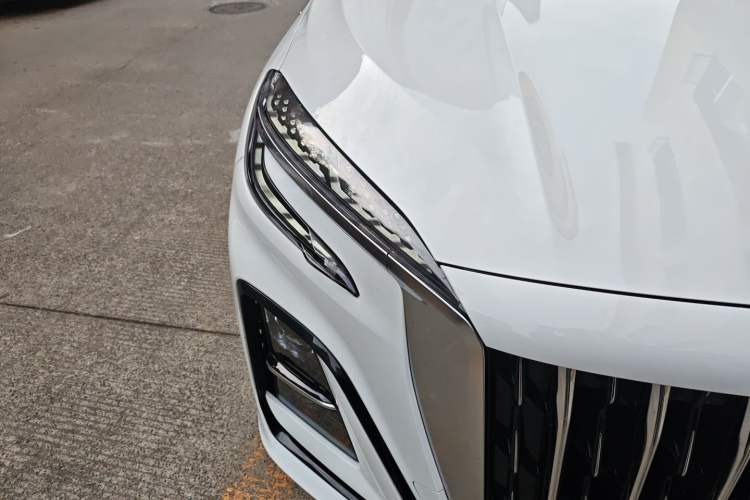 Used Hongqi HS3 PHEV 2024 PHEV 115km Jingwei Edition Right Front Headlight