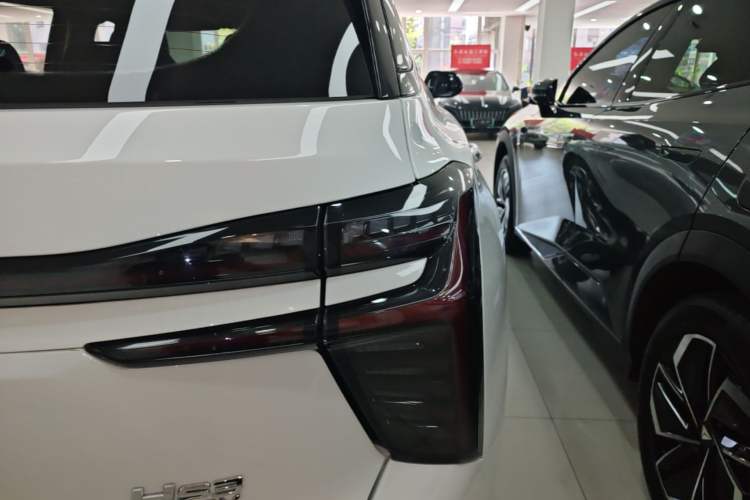 Used Hongqi HS3 PHEV 2024 PHEV 115km Jingwei Edition Right Rear Taillight