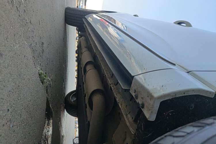 Used Hongqi HS3 PHEV 2024 PHEV 115km Jingwei Edition Right Side Sill