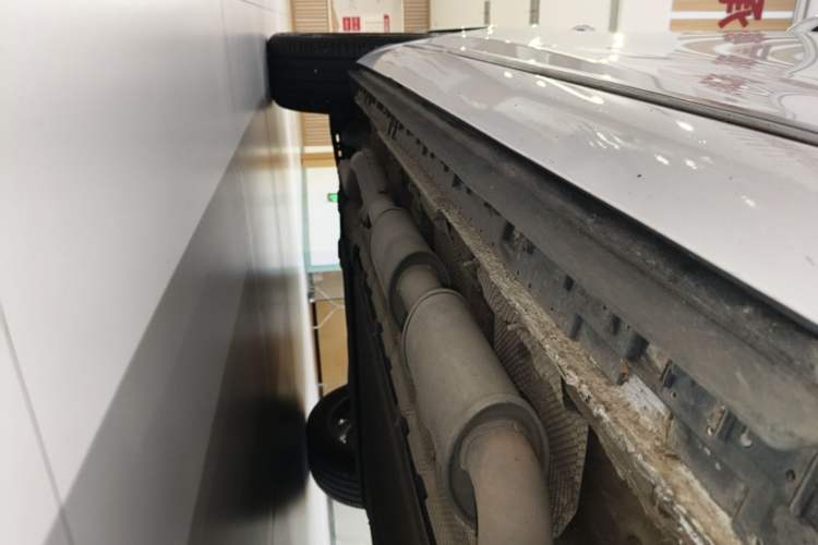 Used Hongqi HS3 PHEV 2024 PHEV 115km Jingwei Edition Right Side Sill