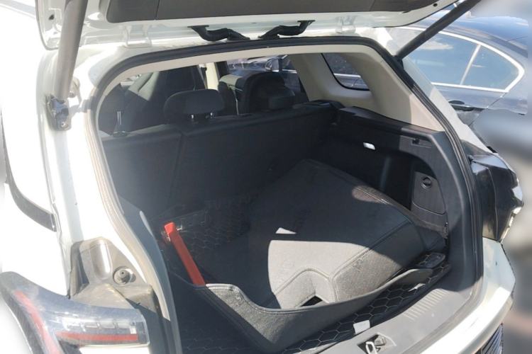 Used Hongqi HS3 PHEV 2024 PHEV 115km Jingwei Edition Trunk
