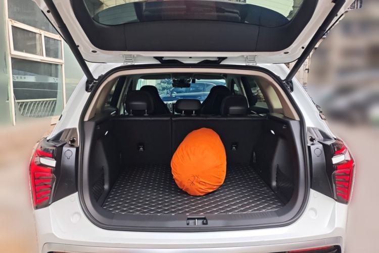 Used Hongqi HS3 PHEV 2024 PHEV 115km Jingwei Edition Trunk