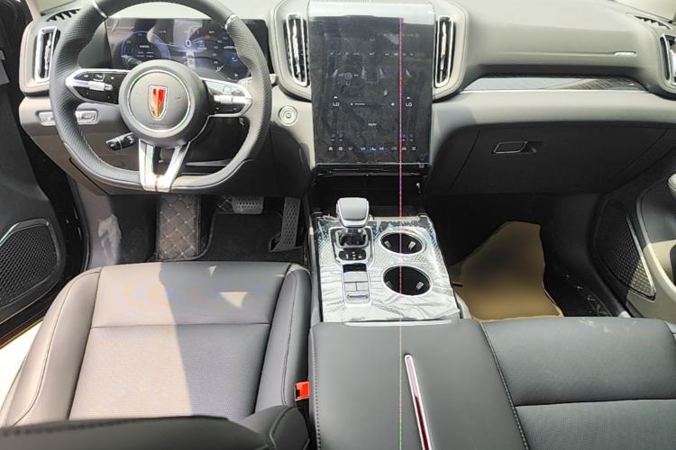 Used Hongqi HS3 PHEV 2025 Model 117km Jingwei Edition Center Console