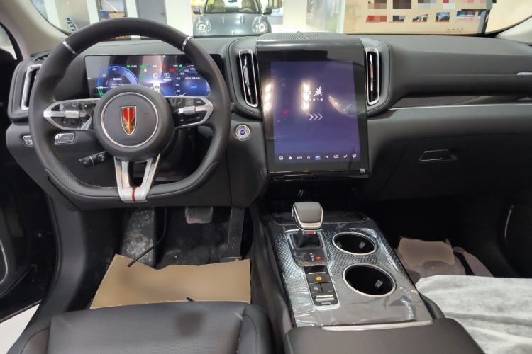 Used Hongqi HS3 PHEV 2025 Model PHEV 117km Jingwei PLUS Edition Center Console