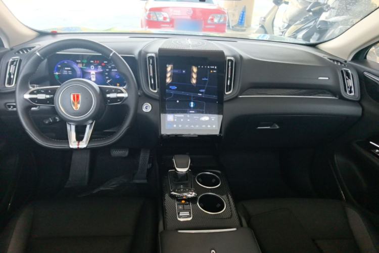 Used Hongqi HS3 PHEV 2025 Model PHEV 117km Jingwei PLUS Edition Center Console