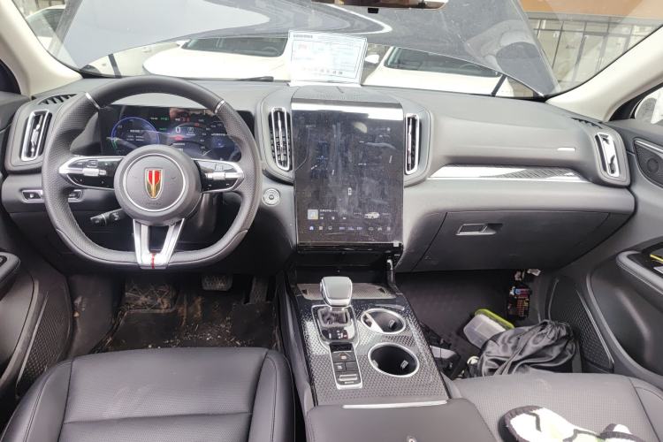 Used Hongqi HS3 PHEV 2025 Model 117km Jingwei Edition Center Console