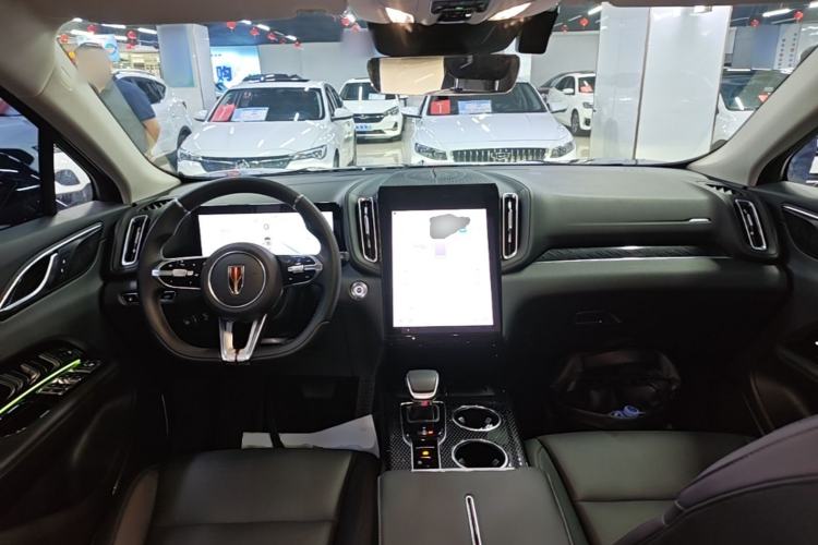 Used Hongqi HS3 PHEV 2025 Model PHEV 117km Jingwei PLUS Edition Center Console