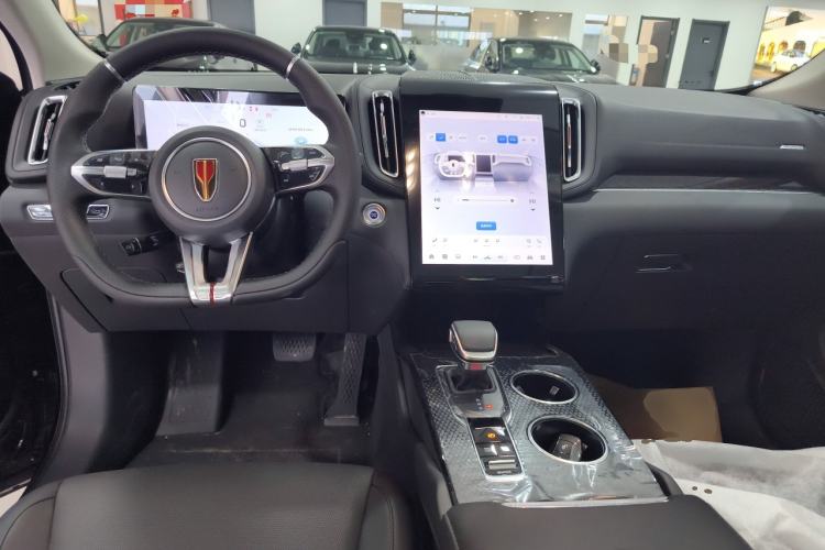 Used Hongqi HS3 PHEV 2025 Model PHEV 117km Jingwei PLUS Edition Center Console