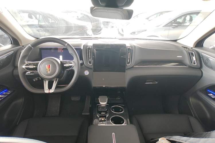 Used Hongqi HS3 PHEV 2025 Model 125km Jingwei 2 Millionth Anniversary Edition Center Console
