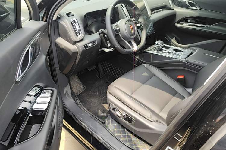 Used Hongqi HS3 PHEV 2025 Model 117km Jingwei Edition Driver Seat