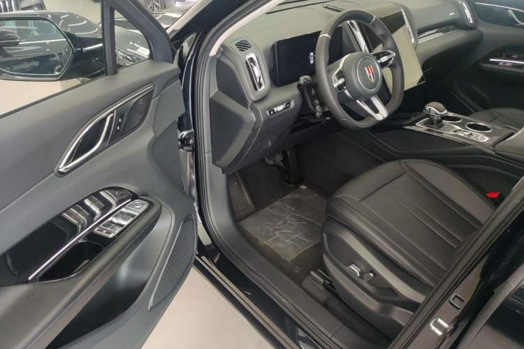 Used Hongqi HS3 PHEV 2025 Model 117km Jingwei Edition Driver Seat
