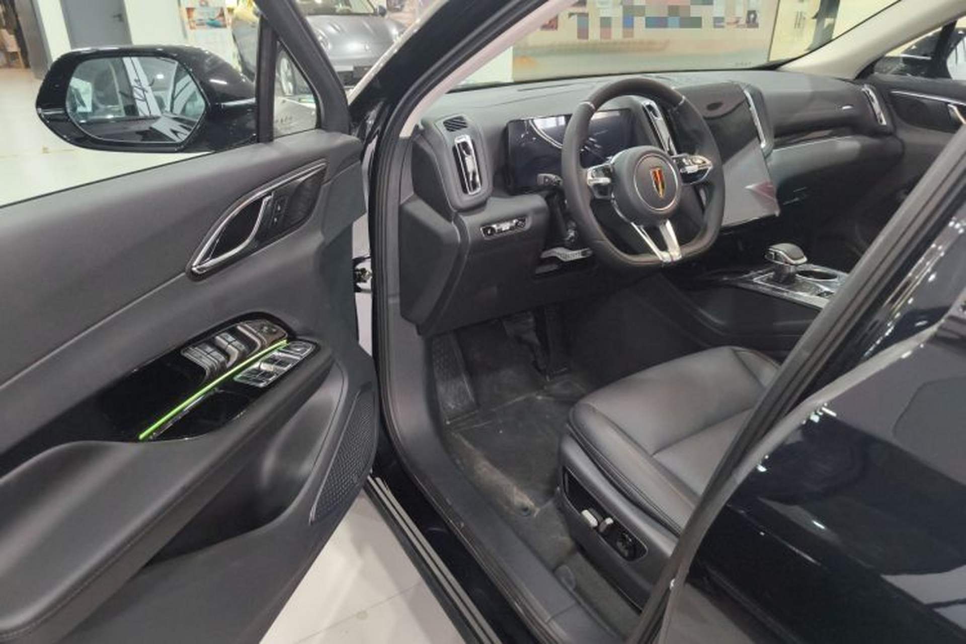 Used Hongqi HS3 PHEV 2025 Model 117km Jingwei Edition Driver Seat