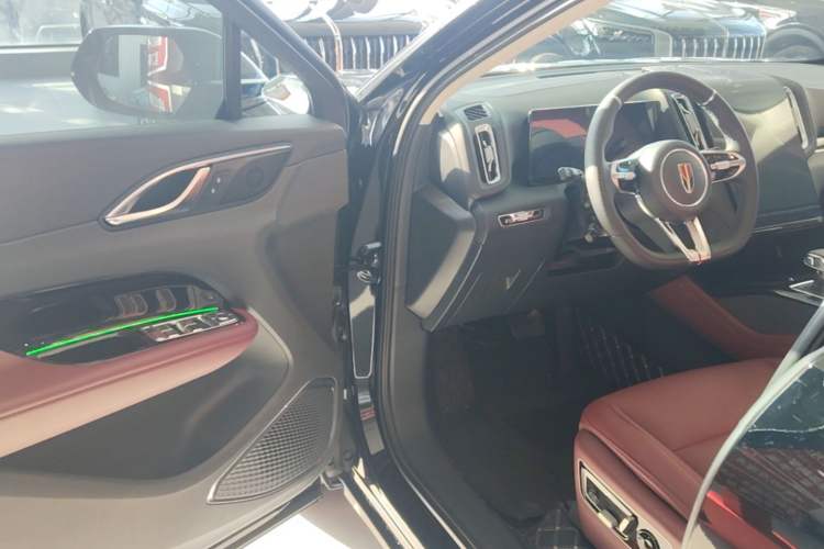 Used Hongqi HS3 PHEV 2025 Model 117km Jingwei Edition Driver Seat
