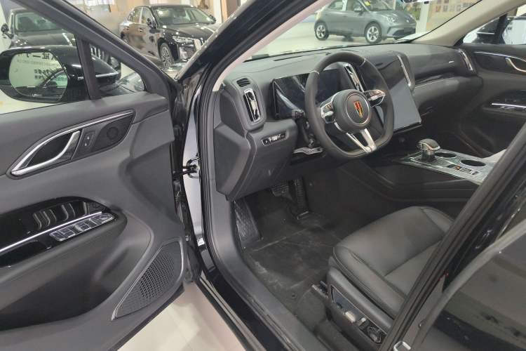 Used Hongqi HS3 PHEV 2025 Model PHEV 117km Jingwei PLUS Edition Driver Seat