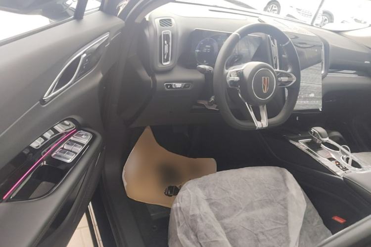 Used Hongqi HS3 PHEV 2025 Model 125km Jingwei 2 Millionth Anniversary Edition Driver Seat