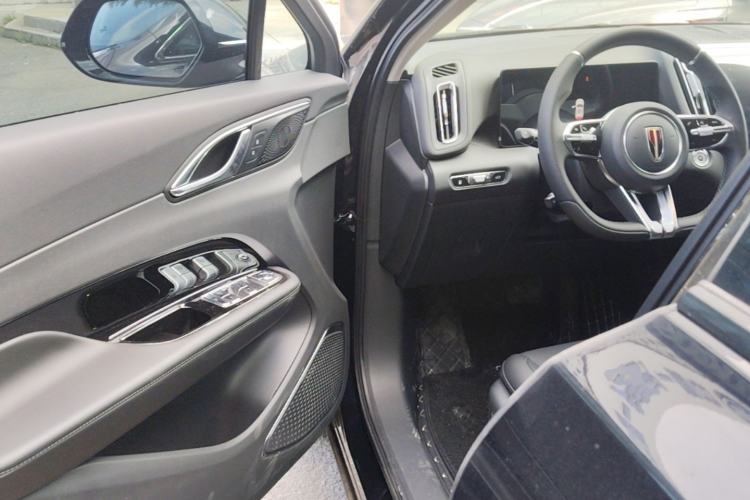 Used Hongqi HS3 PHEV 2025 Model 117km Jingwei Edition Driver Seat