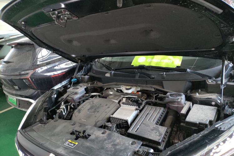 Used Hongqi HS3 PHEV 2025 Model 125km Jingwei PLUS 2 Millionth Anniversary Edition Engine Bay