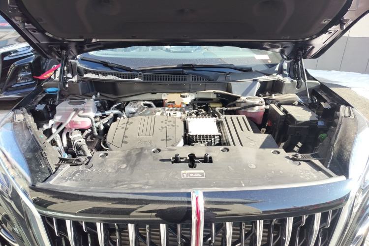 Used Hongqi HS3 PHEV 2025 Model 125km Jingwei 2 Millionth Anniversary Edition Engine Bay