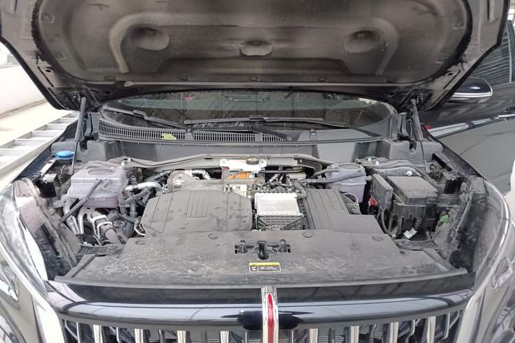 Used Hongqi HS3 PHEV 2025 Model 117km Jingwei Edition Engine Bay