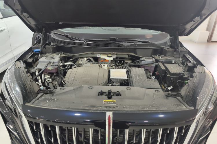 Used Hongqi HS3 PHEV 2025 Model PHEV 117km Jingwei PLUS Edition Engine Bay