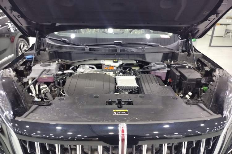 Used Hongqi HS3 PHEV 2025 Model 125km Jingwei 2 Millionth Anniversary Edition Engine Bay