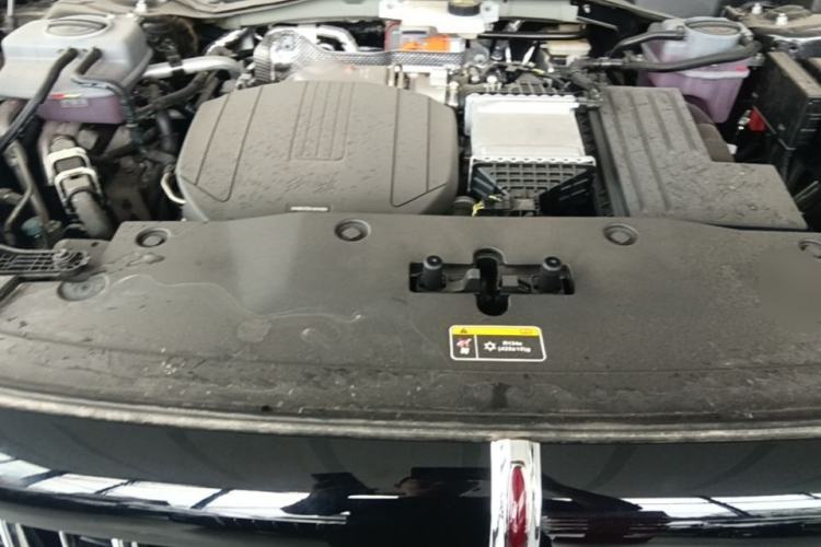 Used Hongqi HS3 PHEV 2025 Model 125km Jingwei 2 Millionth Anniversary Edition Engine Bay