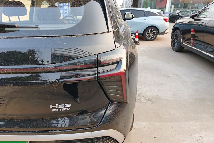 Used Hongqi HS3 PHEV 2025 Model 125km Jingwei PLUS 2 Millionth Anniversary Edition Exterior 3