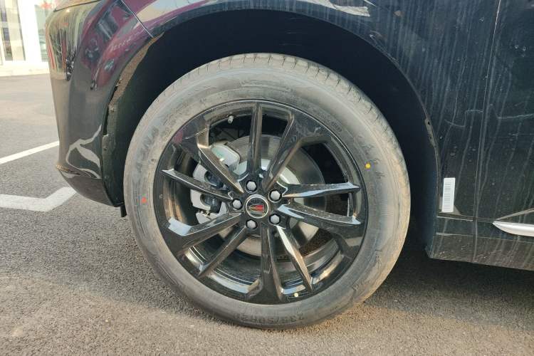 Used Hongqi HS3 PHEV 2025 Model 125km Jingwei PLUS 2 Millionth Anniversary Edition Exterior 4