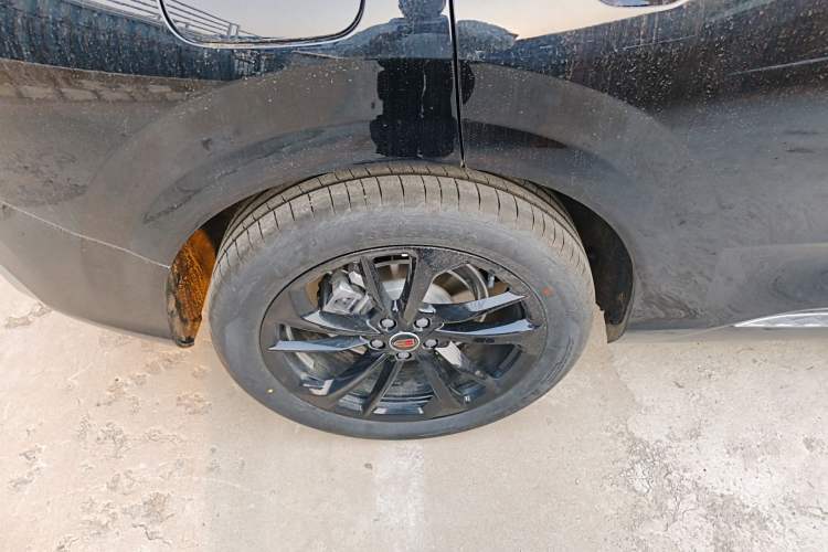 Used Hongqi HS3 PHEV 2025 Model 125km Jingwei PLUS 2 Millionth Anniversary Edition Exterior 5