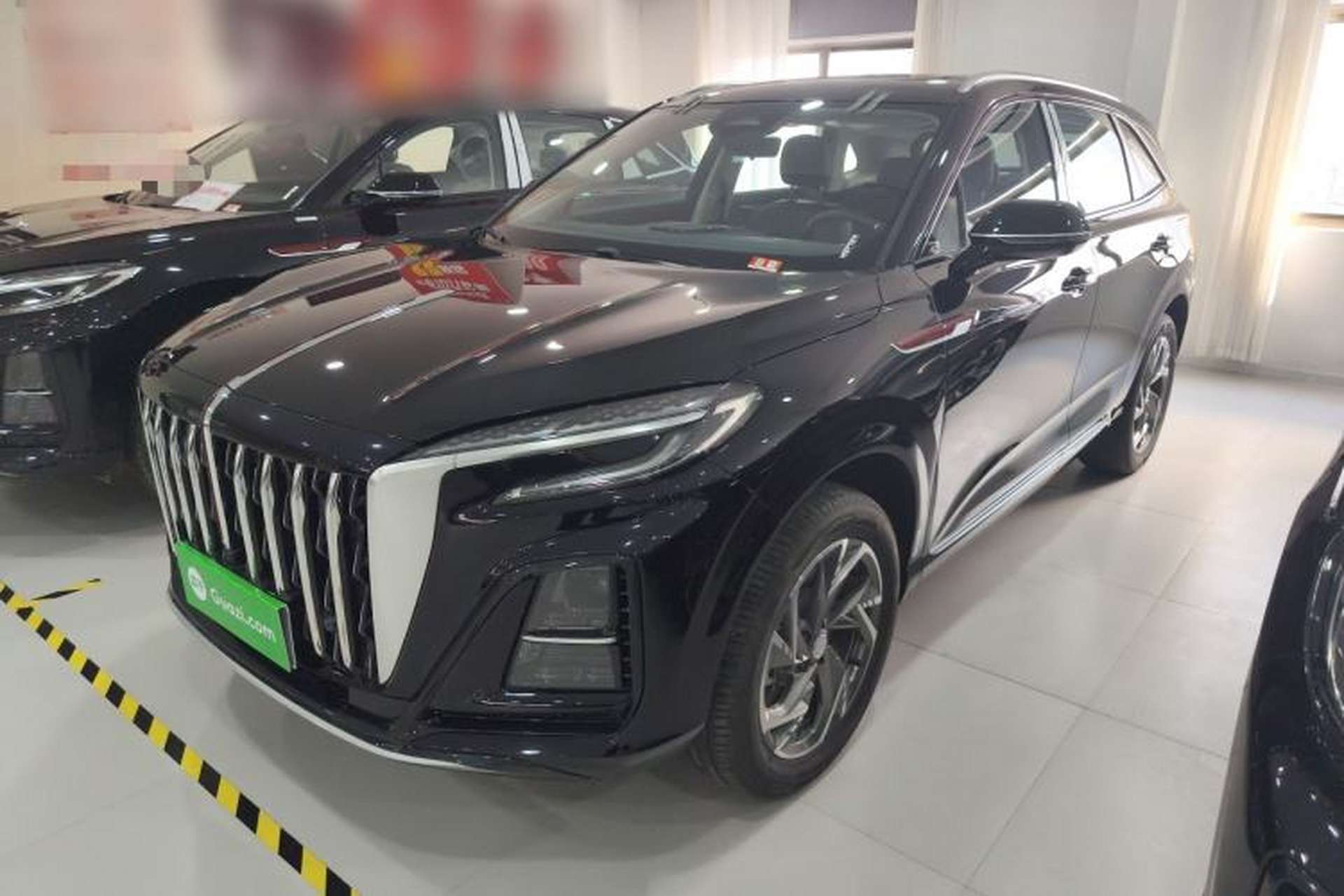 Used Hongqi HS3 PHEV 2025 Model 117km Jingwei Edition Front Left 45 Deg